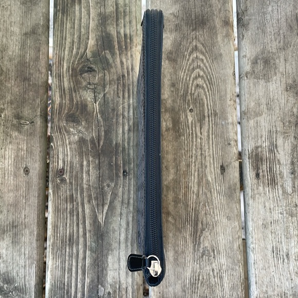 COACH Black and Gray Signature Canvas iPad / Tablet Case  Black and Gray Padded - Picture 6 of 8